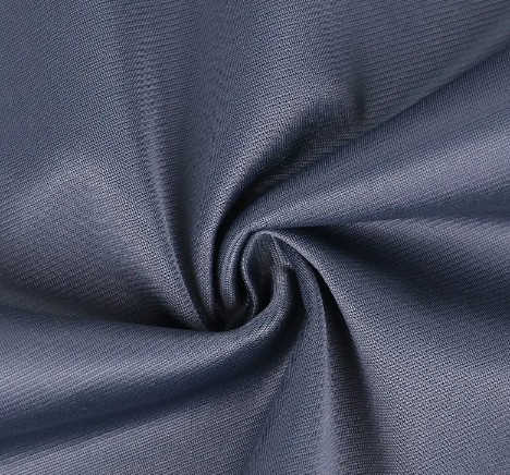 Leve, confortável e lindo, qual é a magia do Tecido Tricot Superpoly?